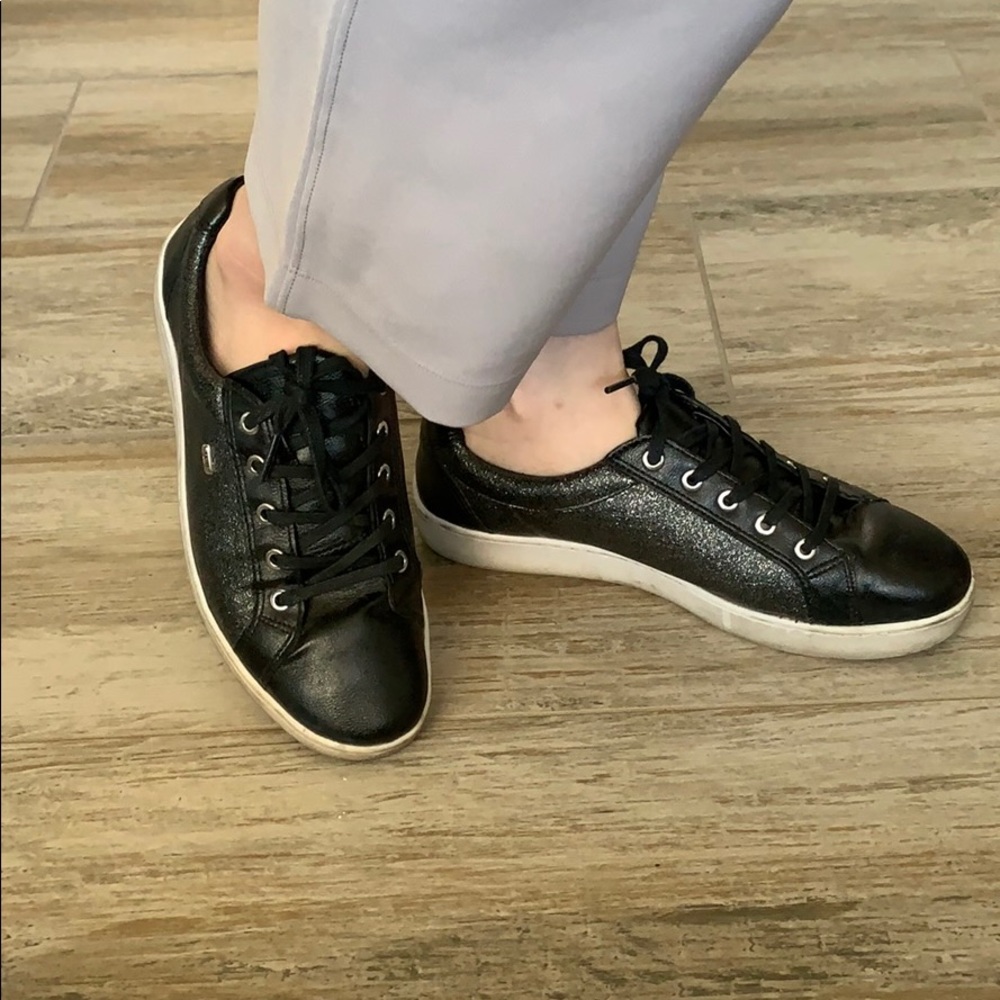 Black glittery shoes